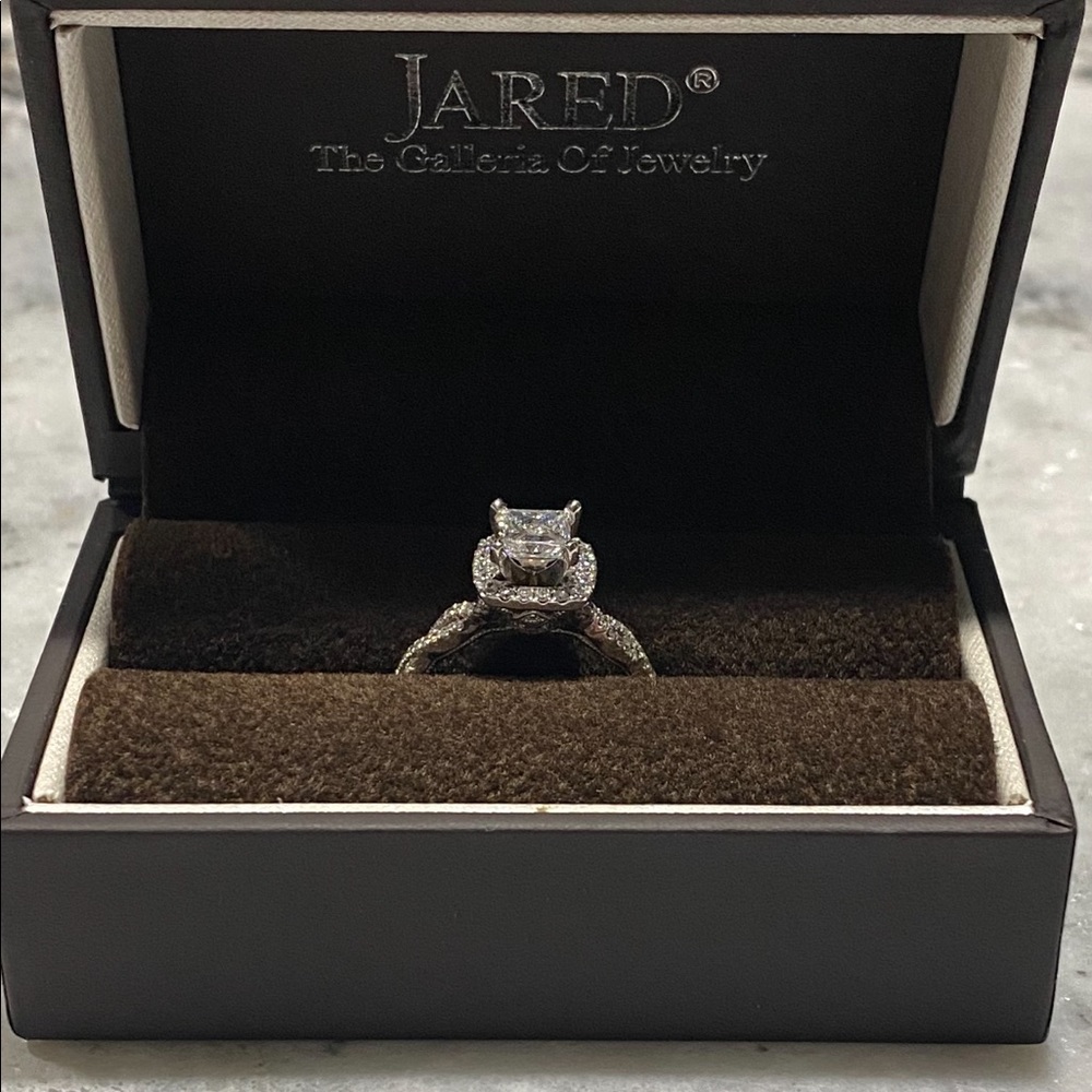 Engagement/Wedding Ring